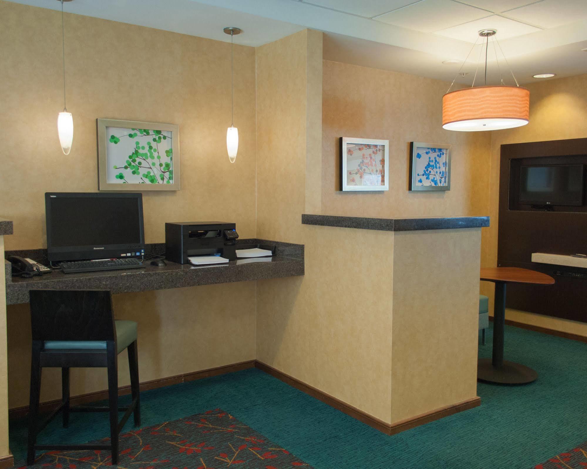 Residence Inn By Marriott Harrisburg Carlisle Eksteriør billede